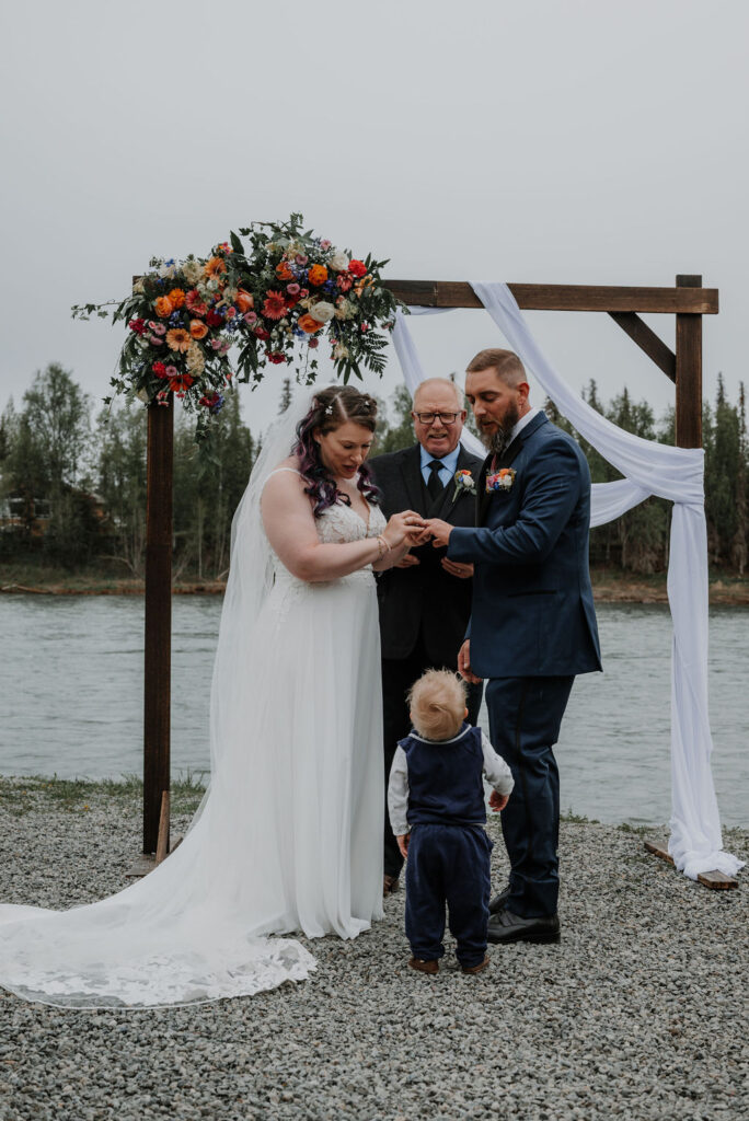 waterfront wedding in soldotna alaska 