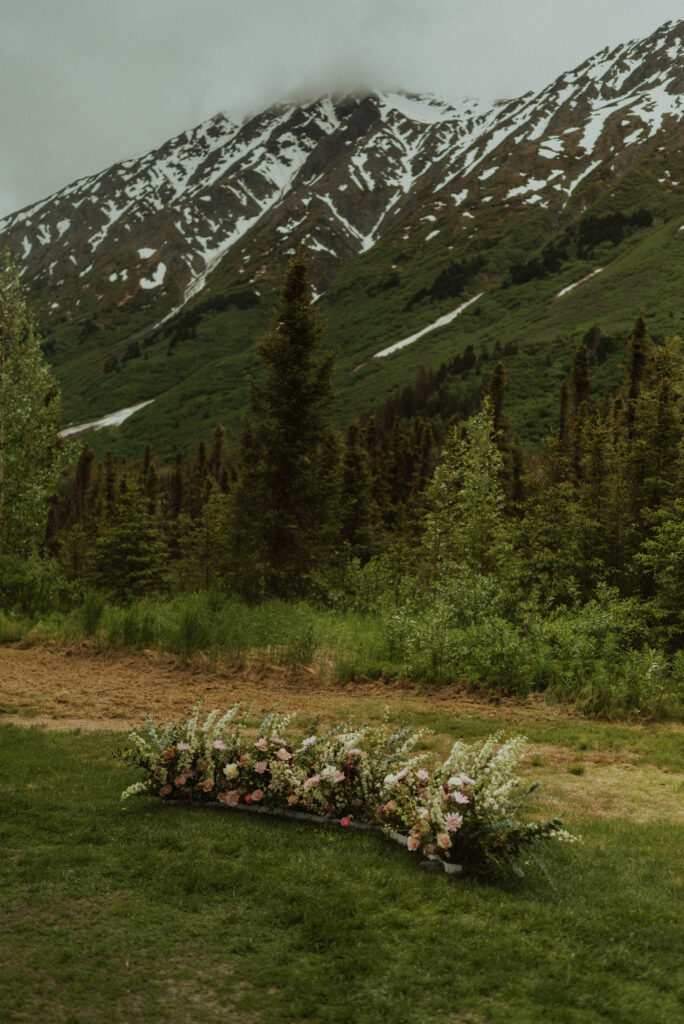 wedding ceremony at the inn at tern lake