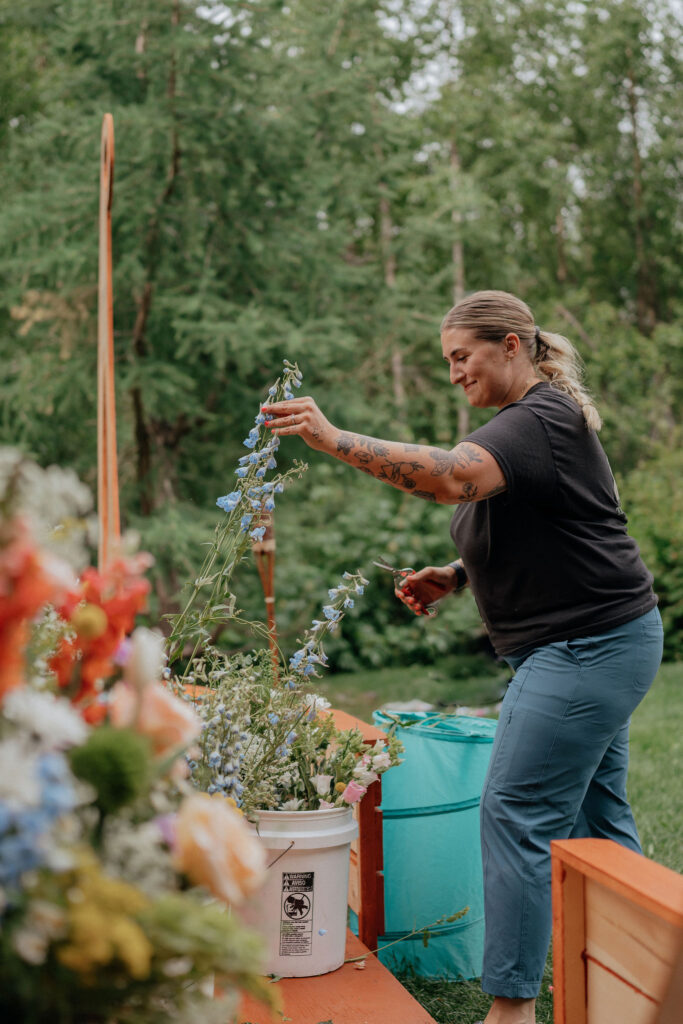 alaska wedding florist