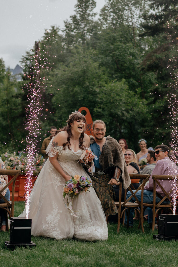 weddings in alaska 